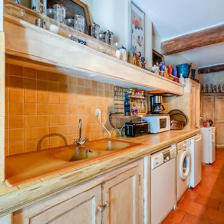 La Maison Dans Les Remparts בית נופש *