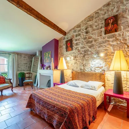 בית נופש La Maison Dans Les Remparts *